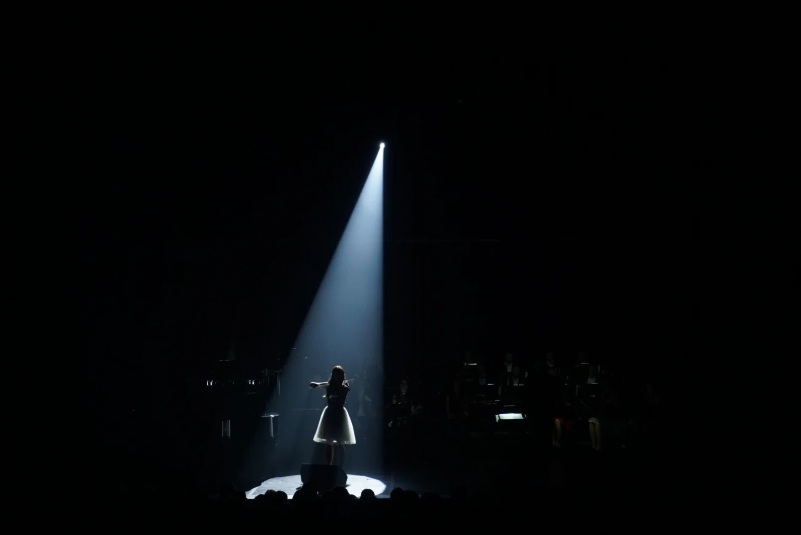 Lighting designer / OF COURSE Maciej Hofstede